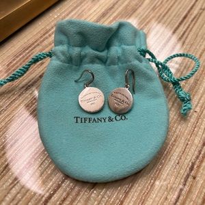 “Return to Tiffany” Earrings